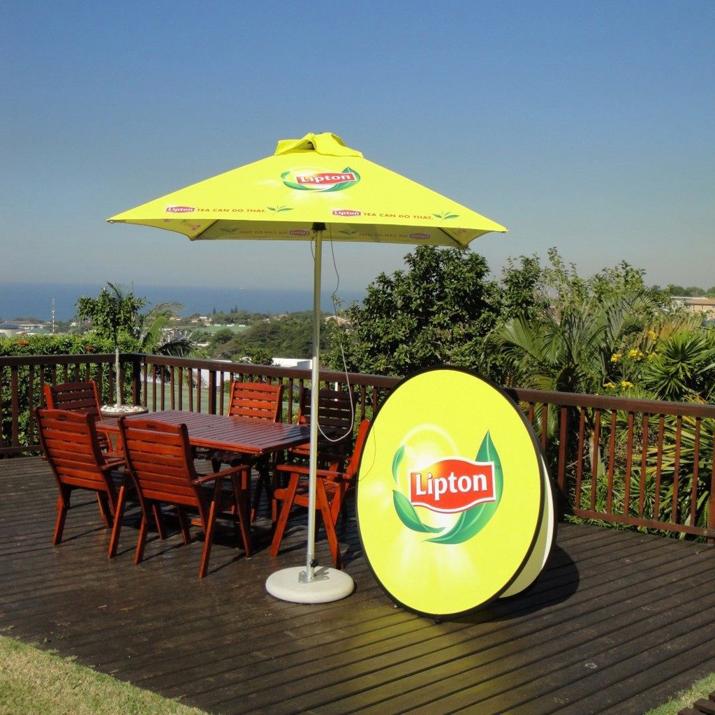 Parasols, view 3