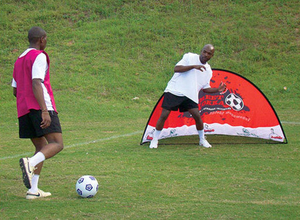 Pop Up Goal, view 2